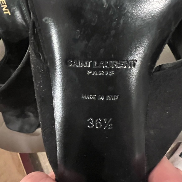 Authentic ysl block heel pumps - Picture 7 of 7